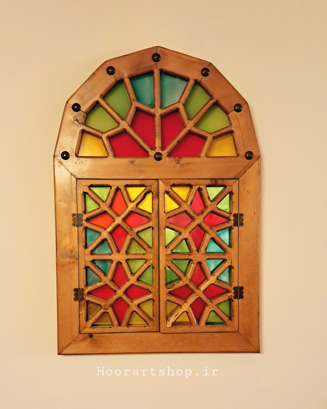 دیوارکوب پنجره چوبی ارسی