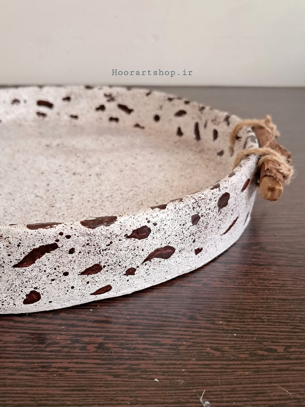 نمای نزدیک سینی پاپیه ماشه
